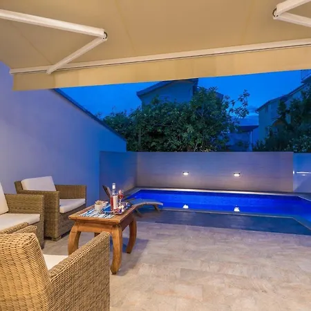 Charmantes Ferienhaus In Privlaka Mit Privatem Pool Ferienhaus Privlaka (Zadar)